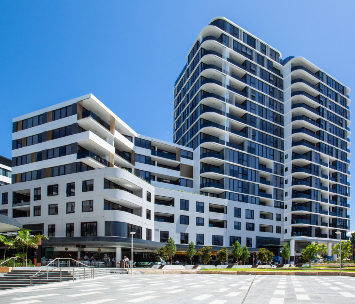 Dee Why challenges: Population growth, urban development, and the Lighthouse Apartments by Meriton.