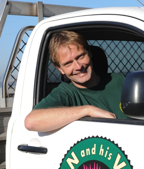 A friendly and professional Man and His Van Sydney removalist team member.